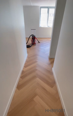 Natural Blackbutt SPC Herringbone 9.5mm