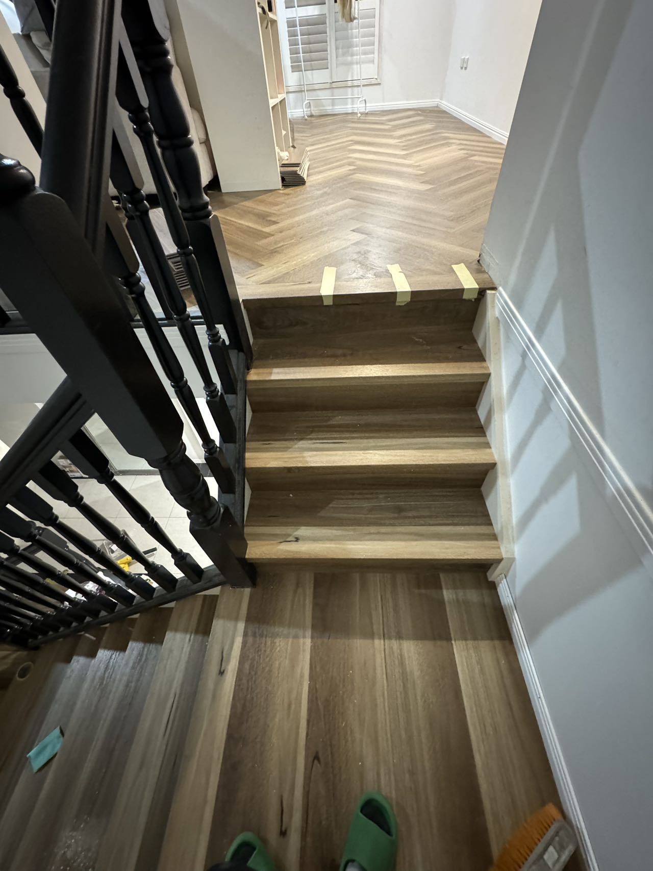 Natural Spotted Gum SPC Herringbone 9.5mm