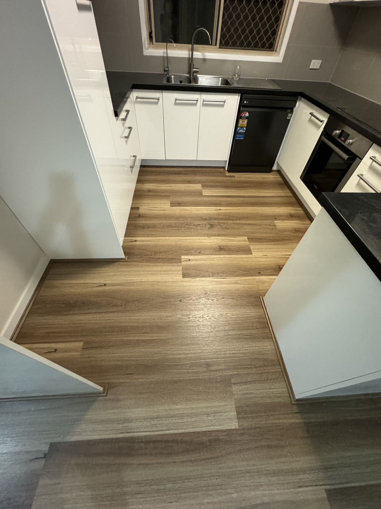 Natural Spotted Gum SPC 9.5mm